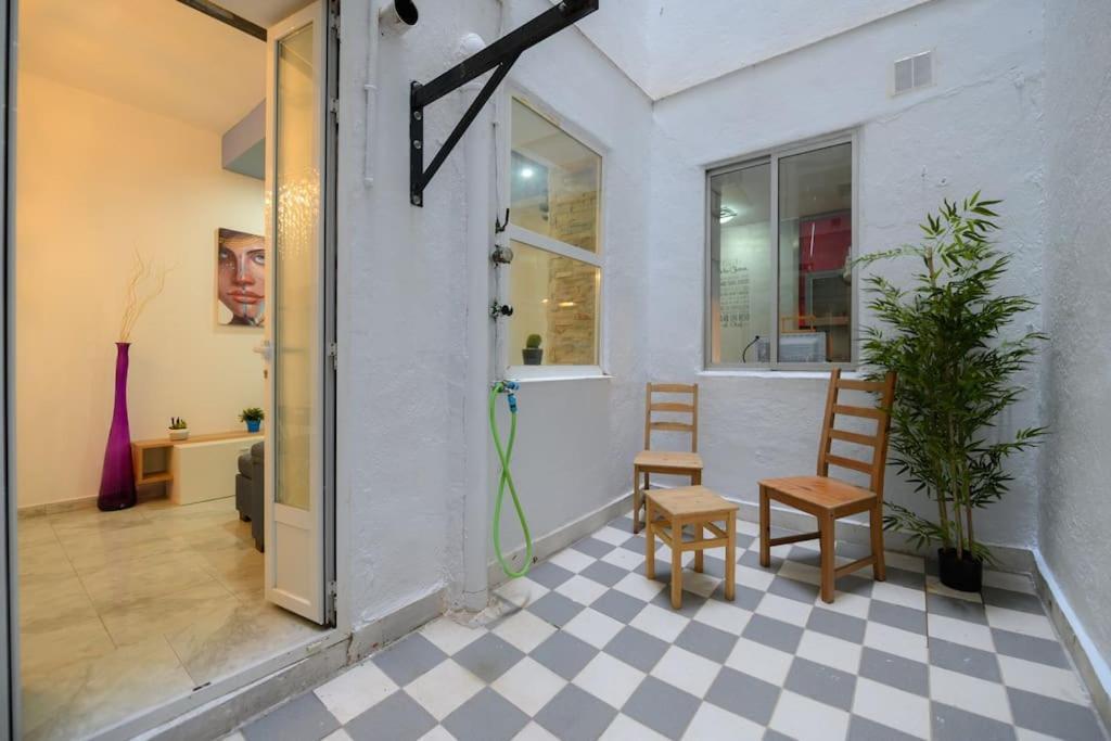 Encantador Apartamento Temporal Centrico Con Patio Privado Mpe51 Apartment Madrid Exterior photo